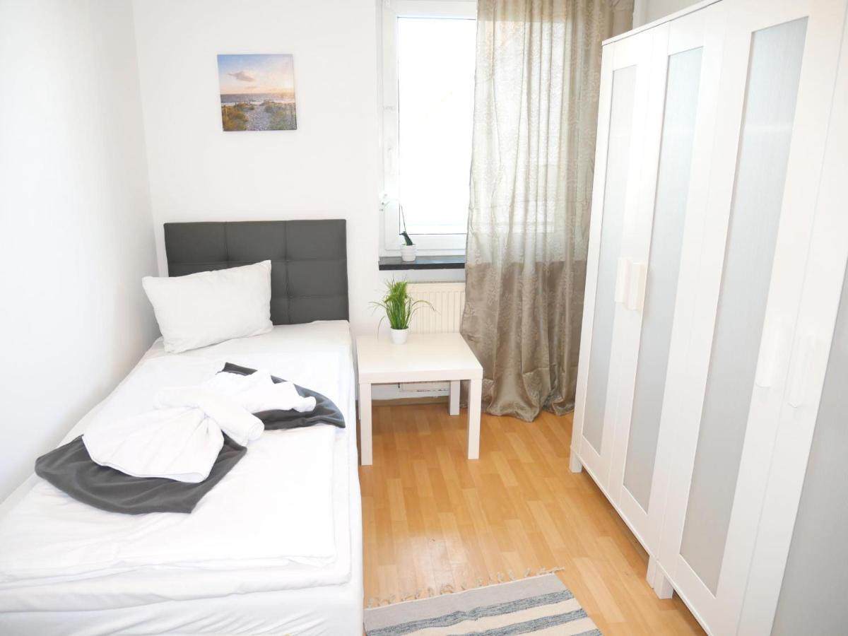 Sunnyhome Monteurwohnungen Und Apartments In Schwandorf ภายนอก รูปภาพ