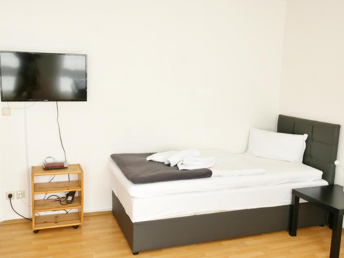 Sunnyhome Monteurwohnungen Und Apartments In Schwandorf ภายนอก รูปภาพ