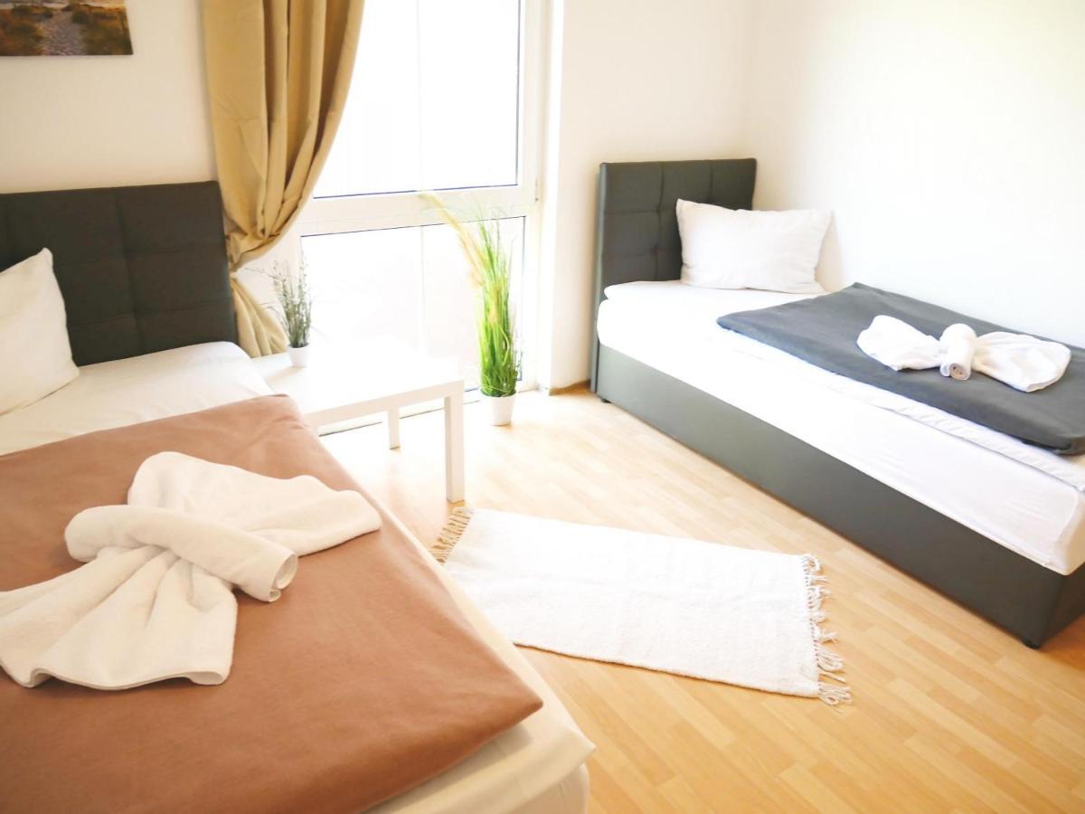 Sunnyhome Monteurwohnungen Und Apartments In Schwandorf ภายนอก รูปภาพ