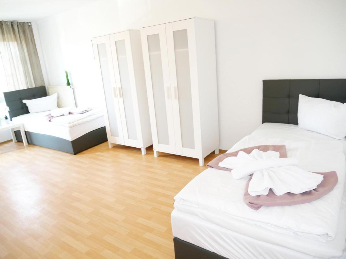 Sunnyhome Monteurwohnungen Und Apartments In Schwandorf ภายนอก รูปภาพ